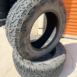 USED 2 GOOD 35X12.50R20 TIRES