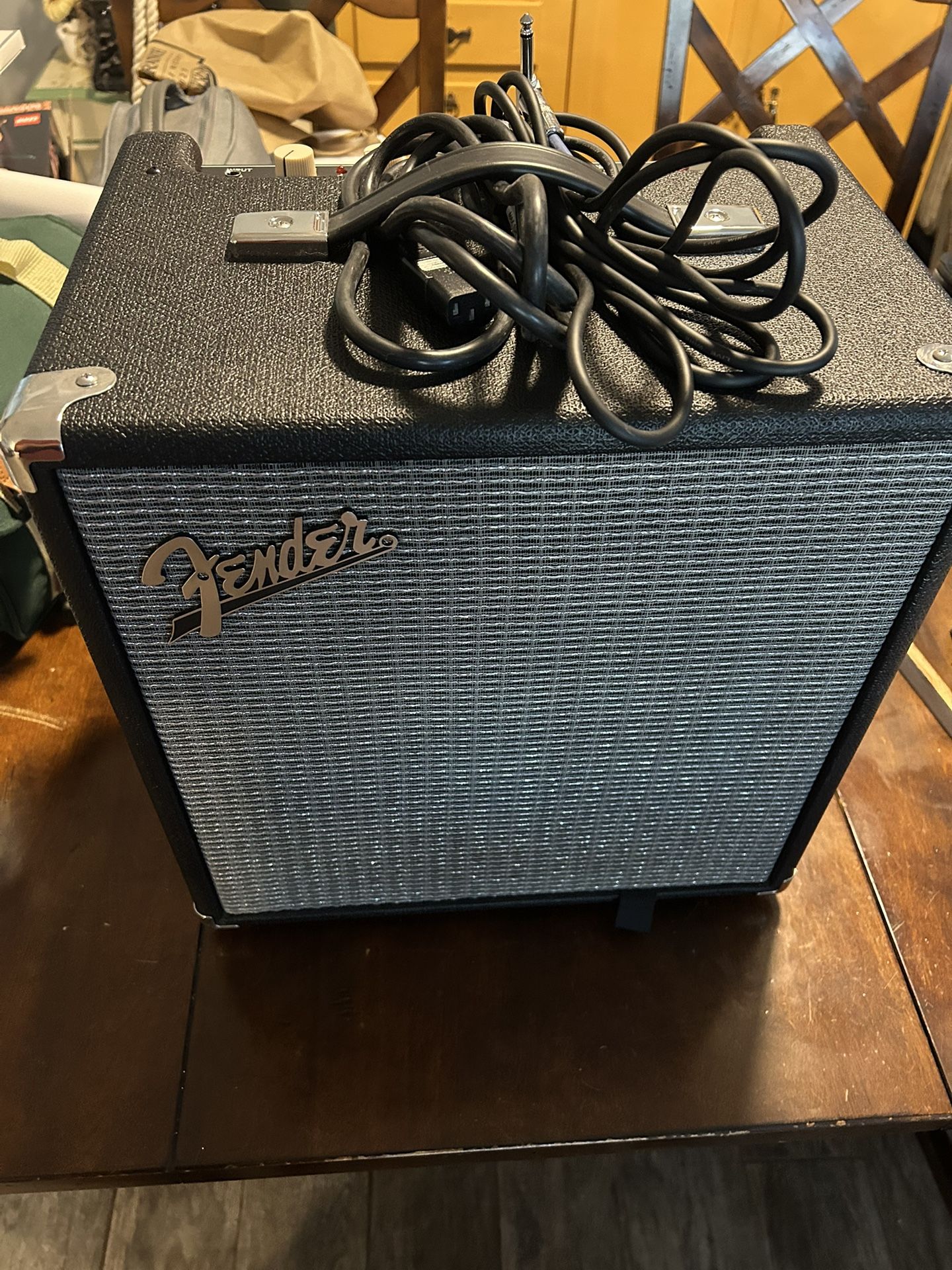 Fender Rumble 25 1x8 Bass Combo Amp Amplifier