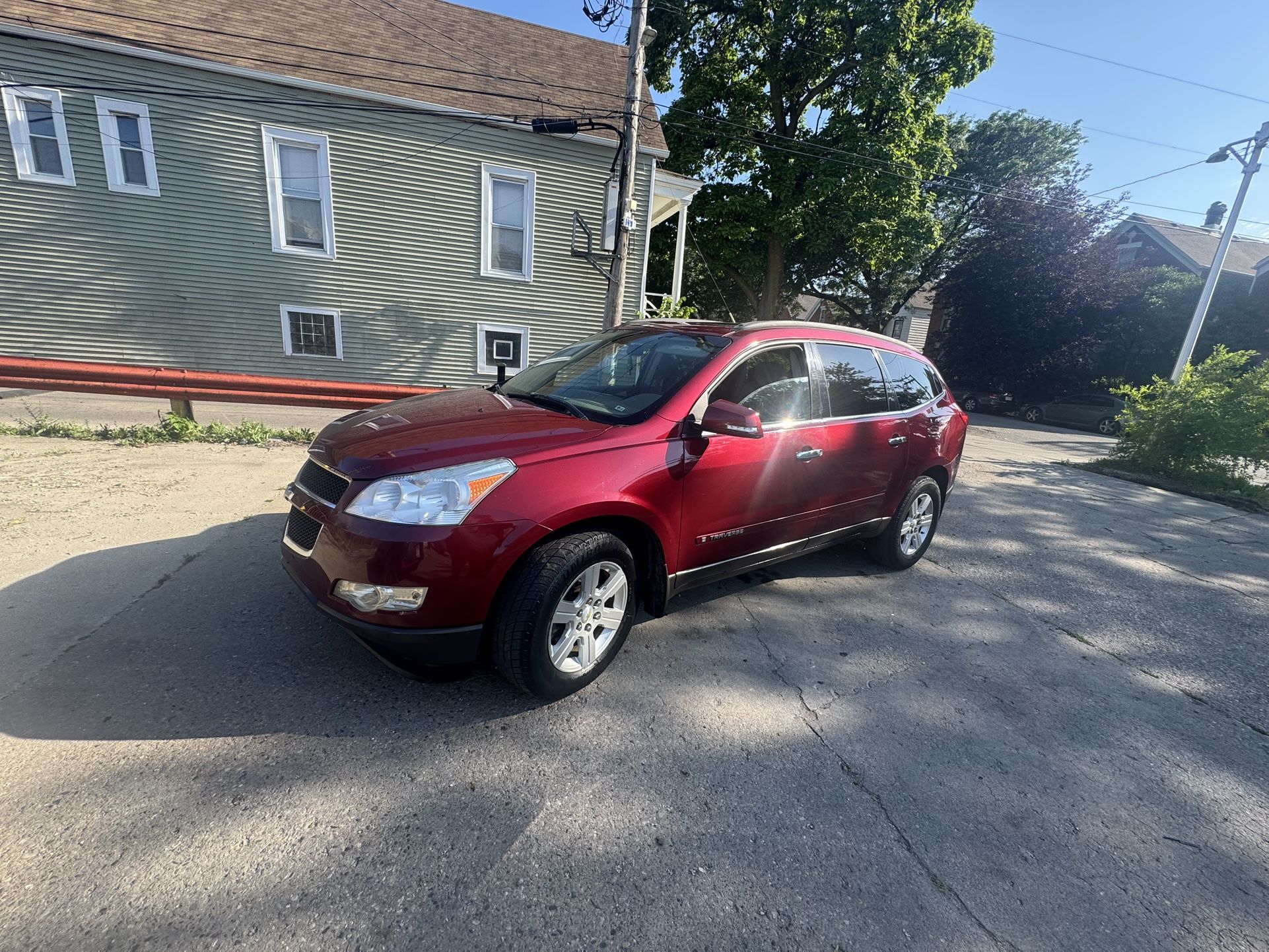 2009 Chevy Travers 