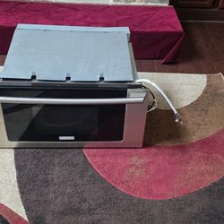 Microwave Electrolux EW30SO60QSB.