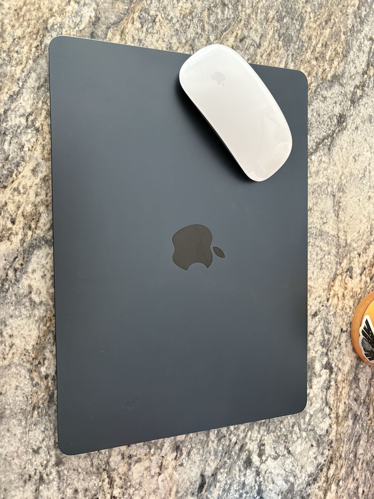 13-inch MacBook Air with M3 chip - Midnight