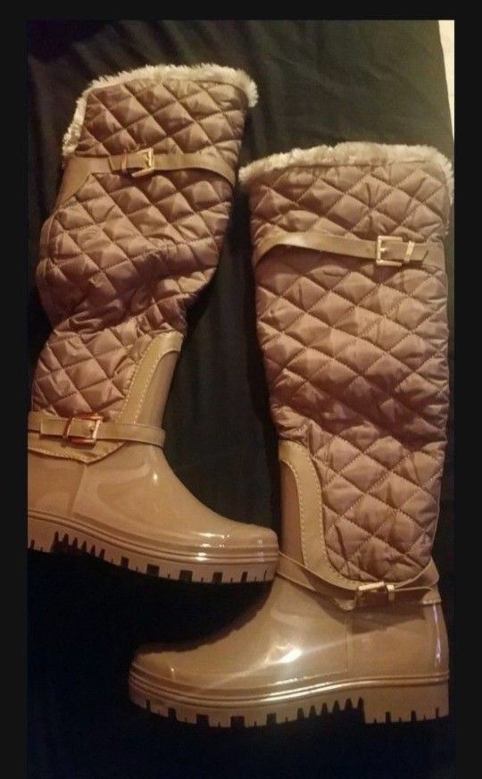 Knee high color Taupe Fashion rain boots Size 8