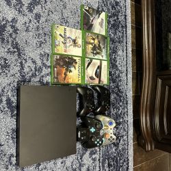 !!  Xbox One X Bundle With Controllers And Games !!!
