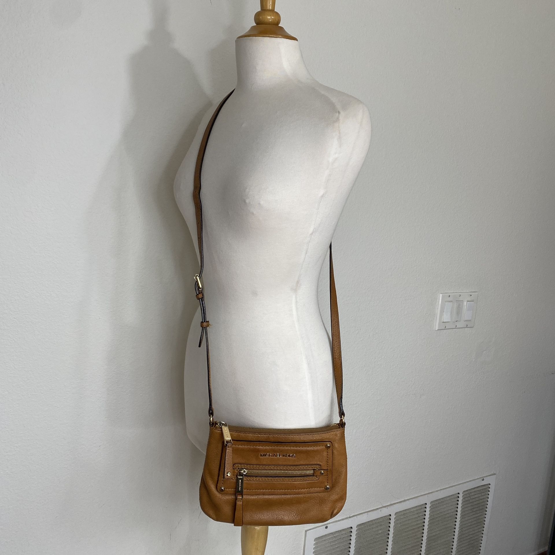 Michael Kors Women's Cognac Leather Crossbody Purse