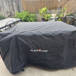 Black Stone Griddle 32inch (4 Burners)