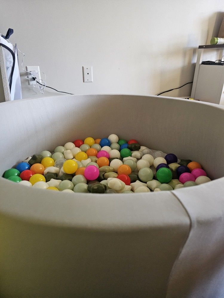 Kids Ball Pit