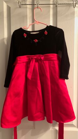 Black and red dress size 4