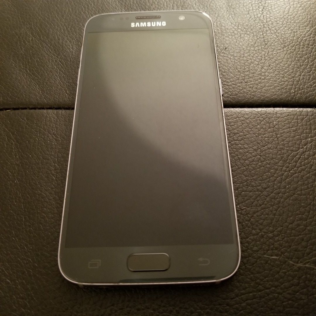 Samsung Galaxy S7 32GB Metro PCS Model No: SM-G930T1