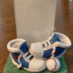 Ceramic Baby Shoes Frame (Wallet Size Picture) 