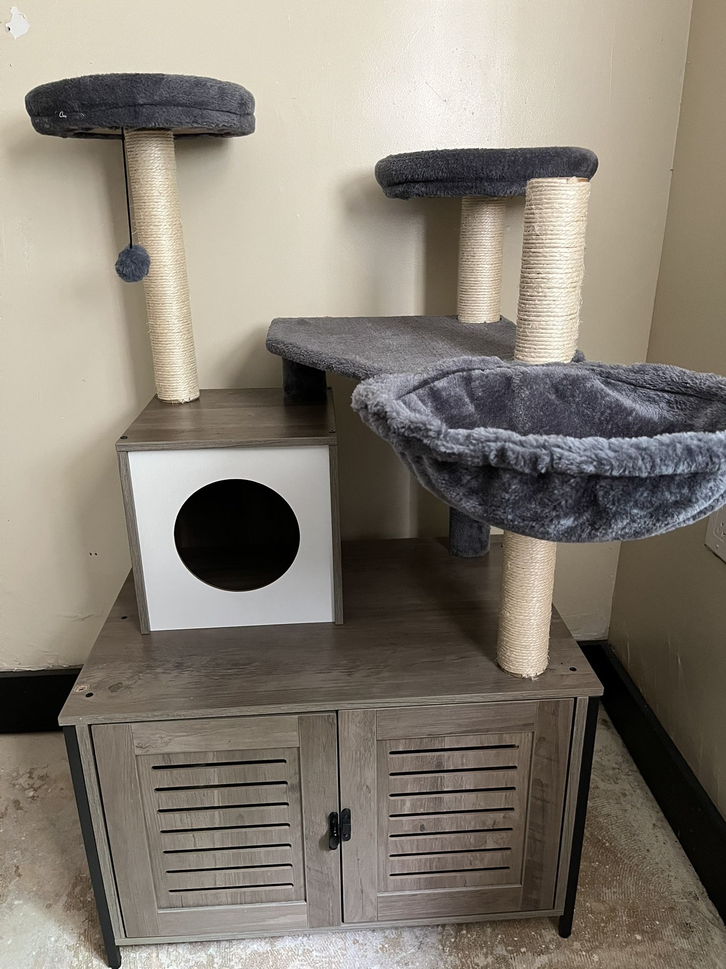 Cat Tree With Litter Box Enclosure 