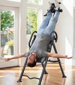 Yoleo Inversion Table