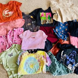 Girl’s Clothing~Lot of 42 Pieces-Sz 10-12