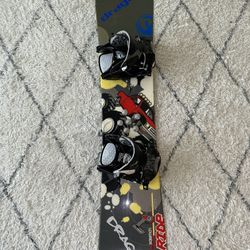 Ride Snowboard 134cm Flow55 Bindings. Great Condition