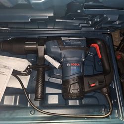 12 Amp 1-9/16 in. Corded Variable Speed SDS-Max Combination Concrete/Masonry Rotary Hammer Drill with Carrying Case

