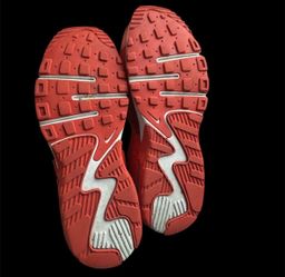 Nike  red air max trainers