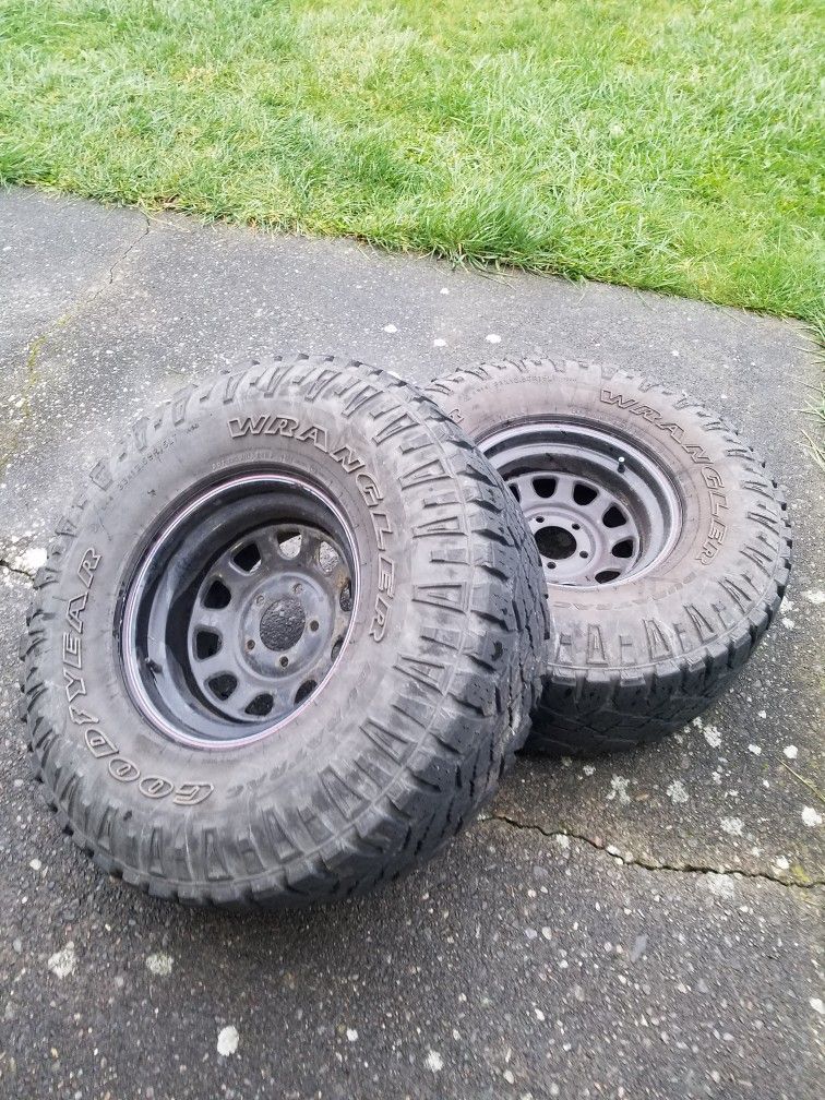 33x12.50x15 Wheels And Tires