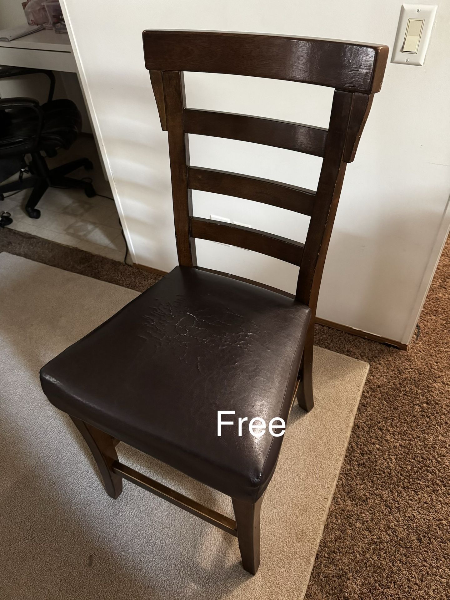 Free Kitchen Chairs (x3)