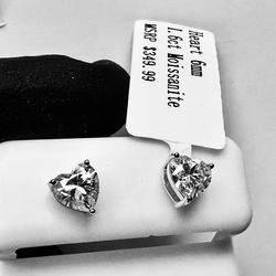 Beautiful Heart Shaped Moissanite Diamond Earrings!