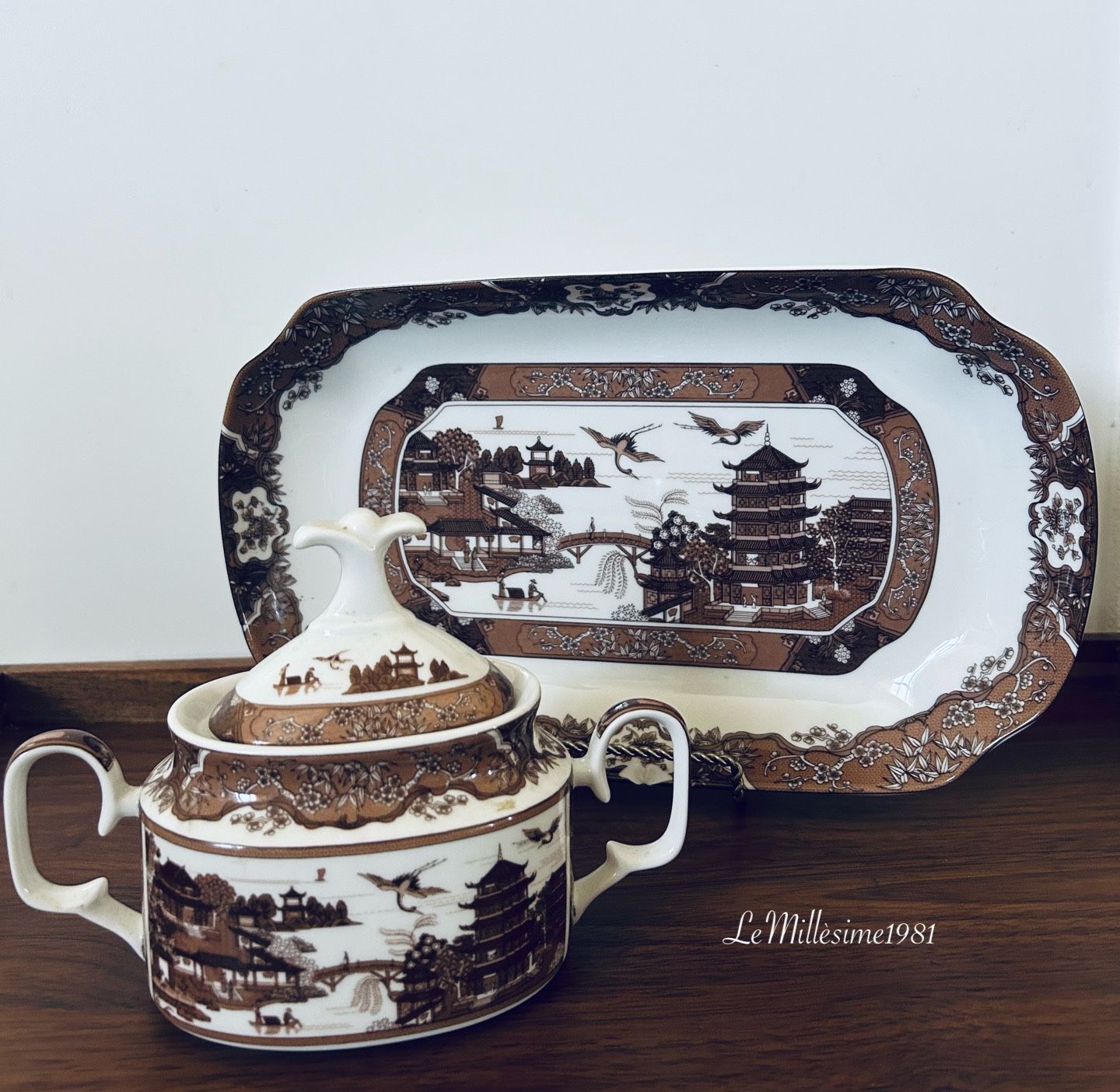 Vintage Brown Willow Sugar Bowl and Medium Platter Collection