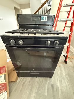 Gas oven range $200