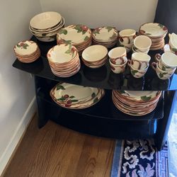 Franciscan Apple Dinnerware