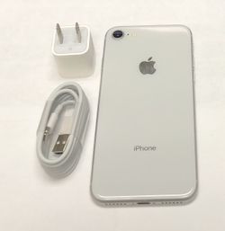 iPhone 8 64GB Factory Unlocked-Silver