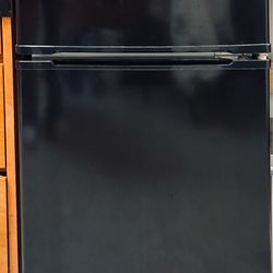 Two Door Mini Fridge with Freezer