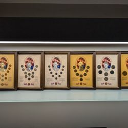Framed Coin Collection Lincoln Jefferson Roosevelt Washington Kennedy Eisenhower

Lincoln cent collection framed includes

2 1943 steel world war II

