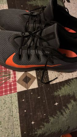 New Nike tennis Shoes/ Mens Size 13