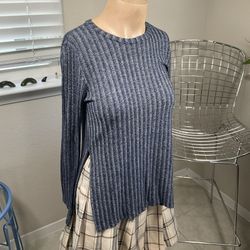 One Cloth - Blue and white knit tunic top sz S