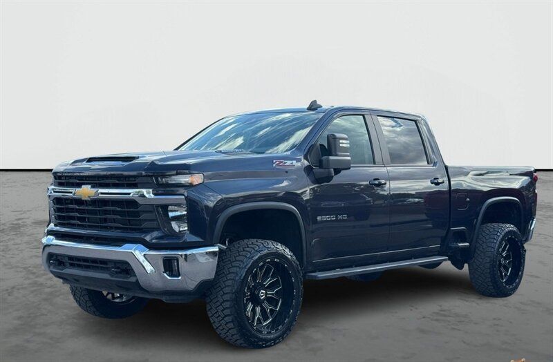 2024 Chevrolet Silverado 2500 LIFTED 4WD TRUCK LOW MI CHEVY SILVERADO 2500 LIFT