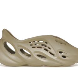 Yeezy Foam runner Stone Salt Size 10