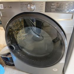 Whirlpool Front Load Dryer / Secadora Eléctrica