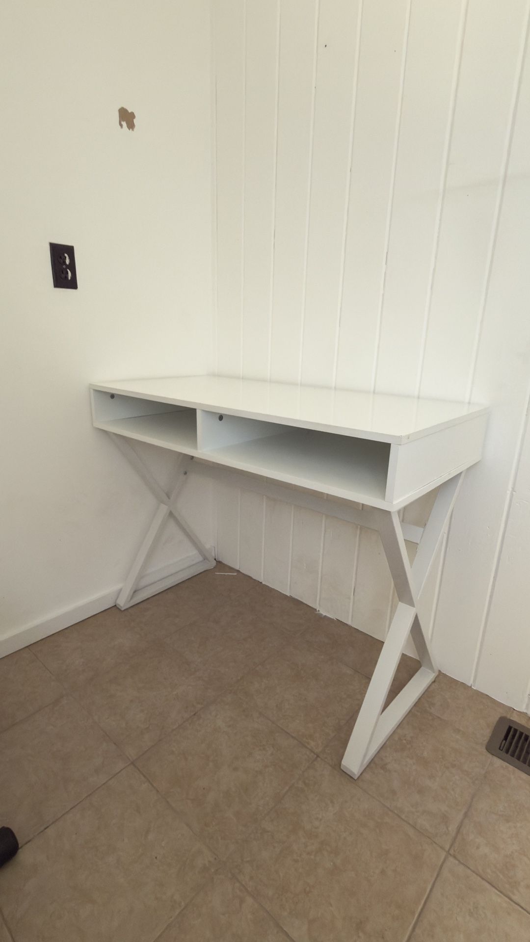 Desk With Storage Space