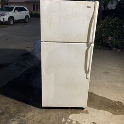 Amana Refrigerator Apartment Size