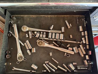 Random sockets and wrench’s
