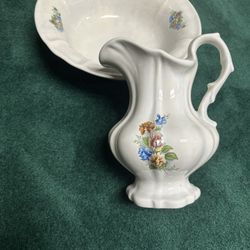 Ceramics Basin Bowl & Pitcher Set  Danish Blue Floral 
