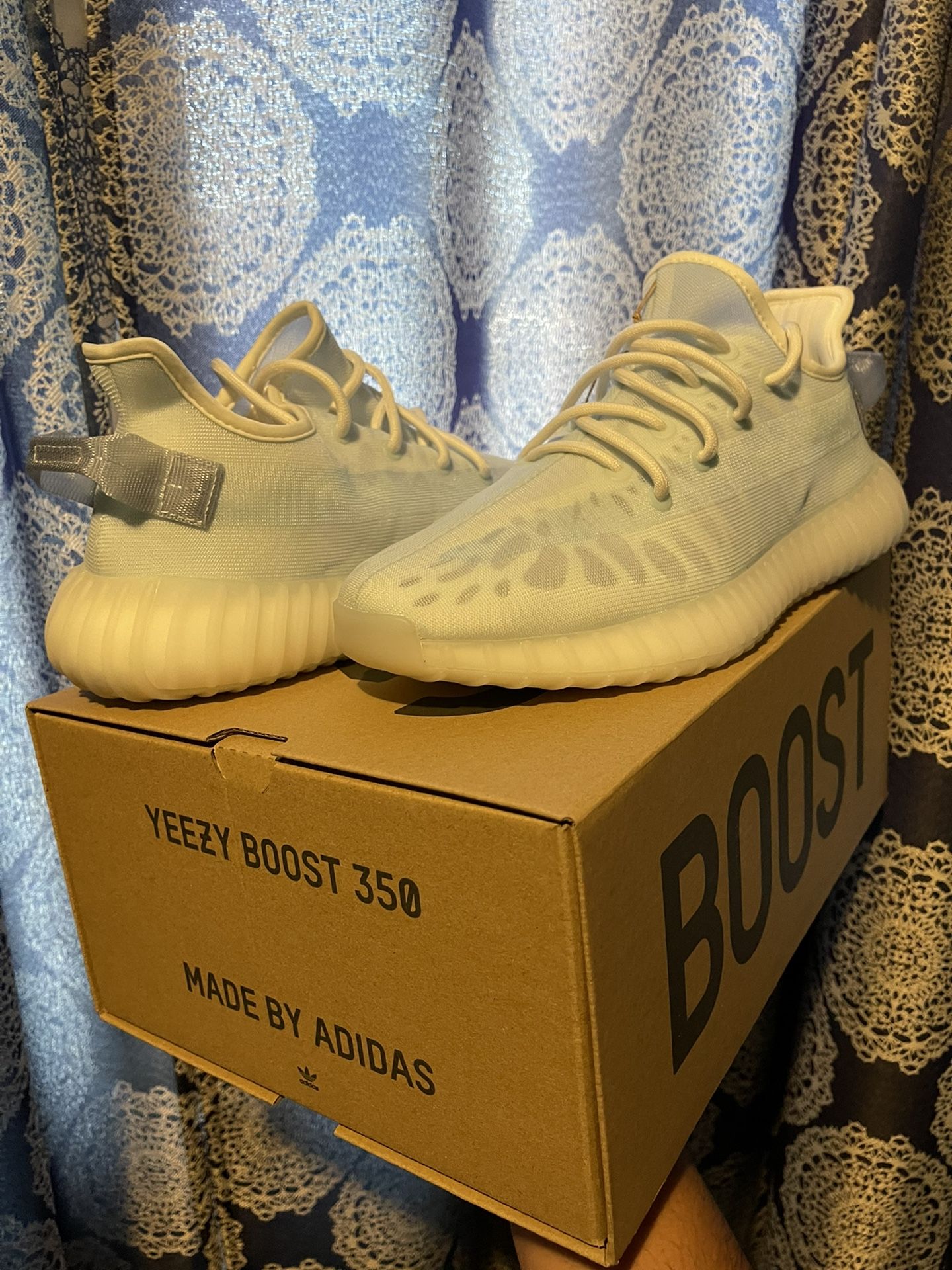 Yeezy Size 10
