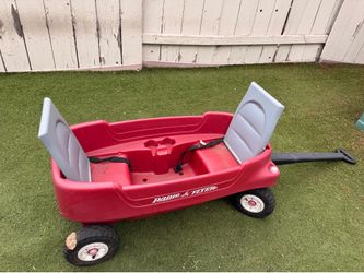 Radio Flyer Kids Wagon