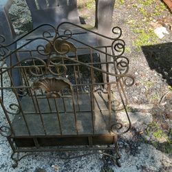 Heavy Metal Book Holder
