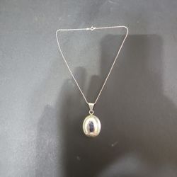 Beautiful Pendant Made In Mexico 