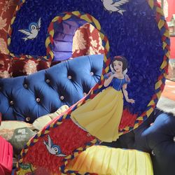 Snow White #2 Pinata