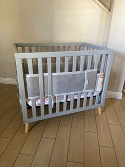Delta Convertible Crib