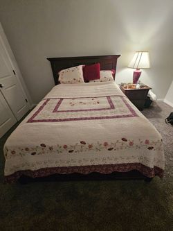 Queen Bed, and Bedframe