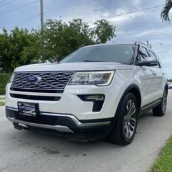 2019 Ford Explorer Platinum 