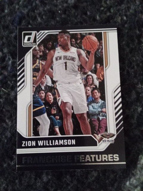 25 Donruss Franchise Features Zion Card