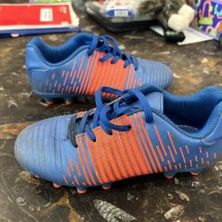 Big Kid Size 1 Soccer Cleats