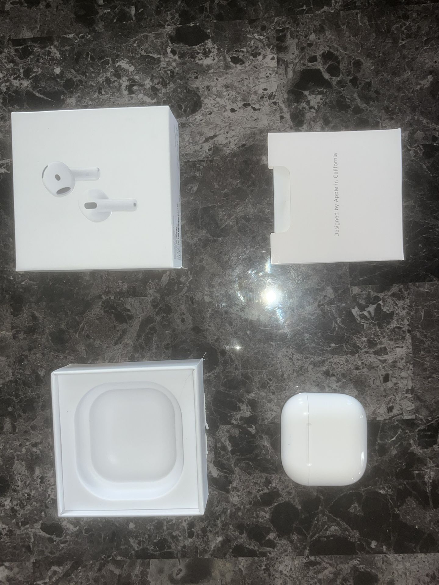 AirPod 4s