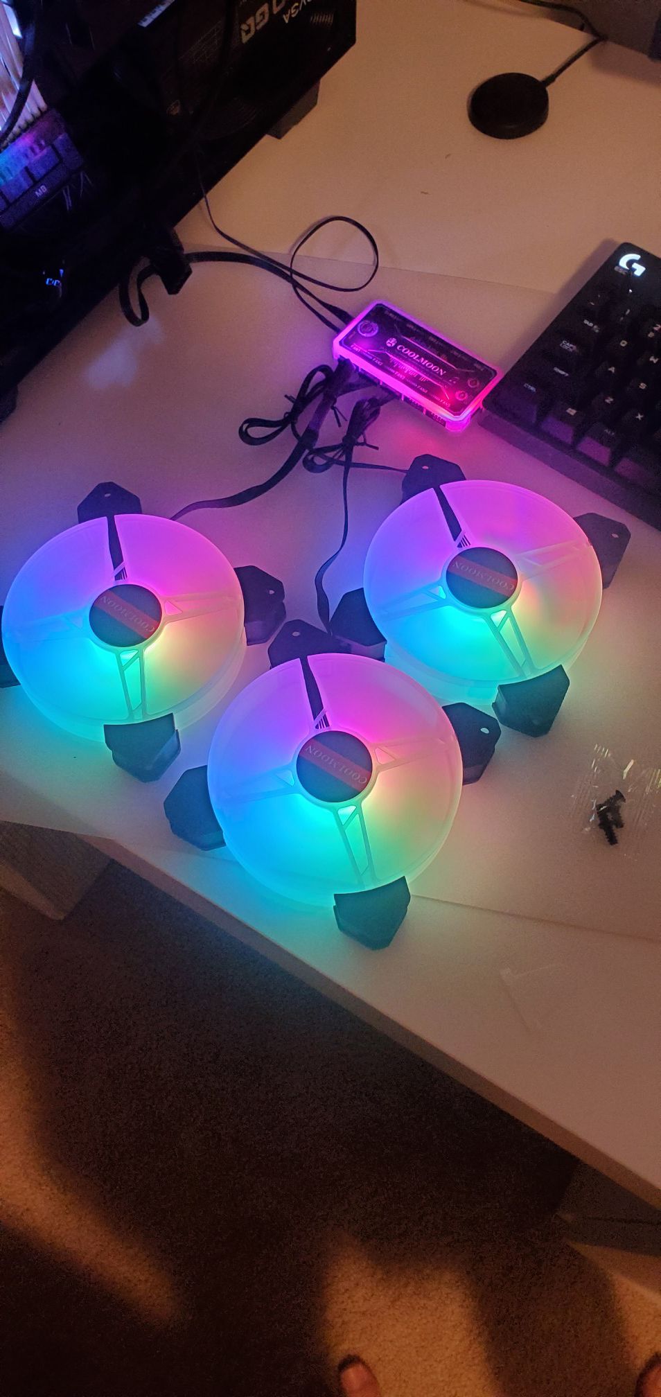 RGB 120mm computer fan with controler