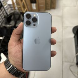 iPhone 13 Pro Max Unlocked 256GB! Finance For $50 Down Payment!!
